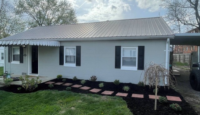 Beautiful 2-bedroom house in charming Wilmington.