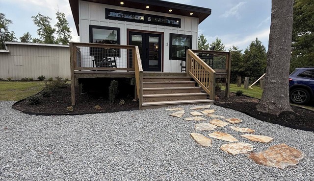 Blanc Du Bois Cottage 2 -Vineyard Farm Stay 20 Min to Downtown New Bern/Oriental