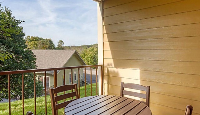 BLOCK Laurel Crest - Studio in Pigeon Forge