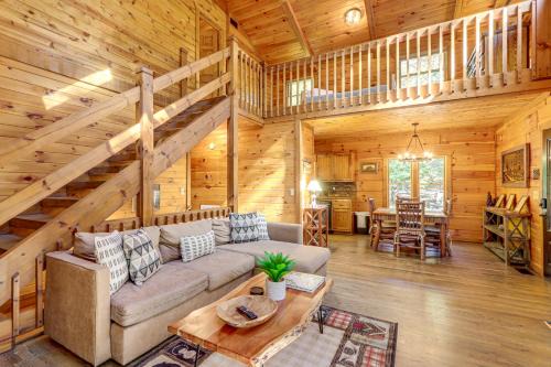 Blue Ridge Cabin w/Hot Tub, Fire Pit, & Game Room