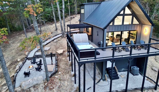 Boulder Outlook - Epic views, Sauna, Hot tub, Wifi