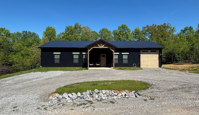BRAND NEW 3 BR, 2 BA Barndominium within 1/4 mile of neighborhood boat launch!