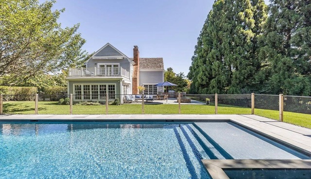 Bridgehampton - Newly Renovated, Walk to Town in Bridgehampton
