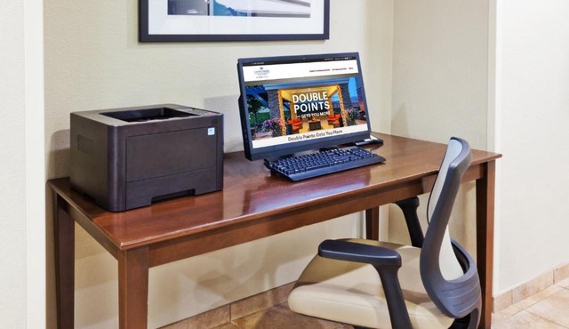 Candlewood Suites Eastchase Park by IHG