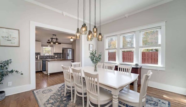 Charming Craftsman Home in Dickson | Pet Friendly