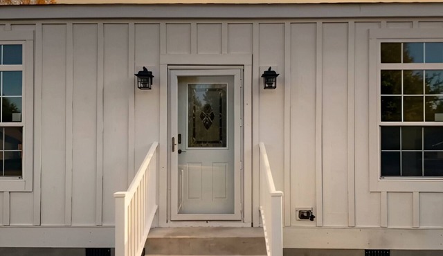 Chic Wilmington Retreat—Brand-New, Central Location, Pets Welcome, Fast WiFi!