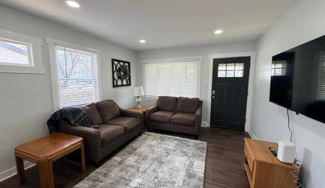 Chicago Suburb Home Near BP Refinery and Hospitals