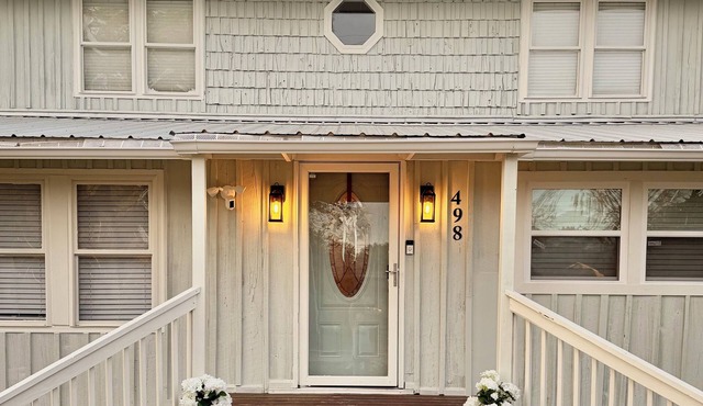Coastal Cottage located between OKI & Holden Beach