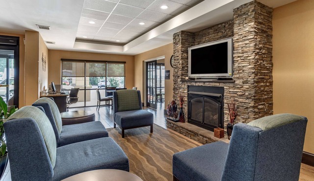 Comfort Inn Biltmore West