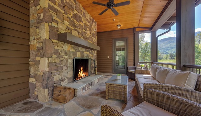 Cookside Villa | A Mountain Getaway Like No Other