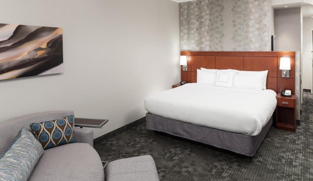 Courtyard by Marriott Franklin Cool Springs