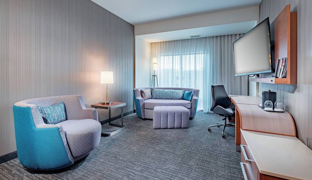 Courtyard by Marriott Toledo West in Toledo