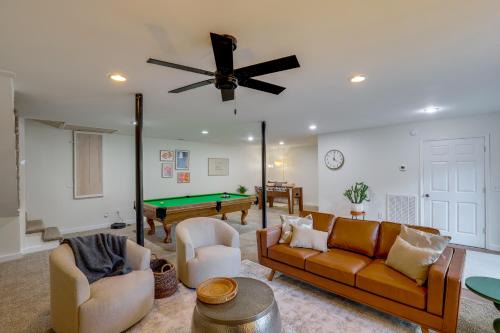 Covered Deck & Fire Pit: Weaverville Getaway!