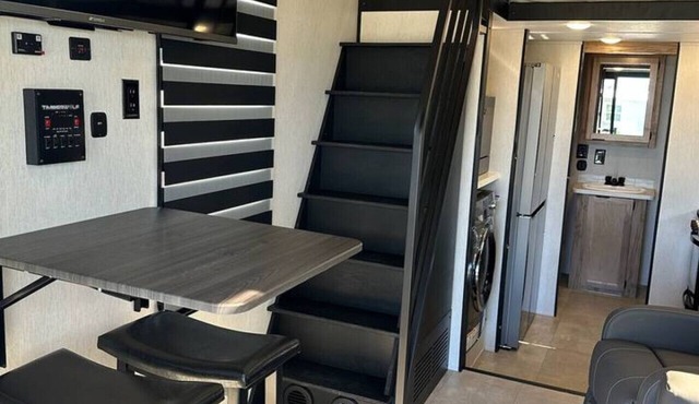 Coyote Crossing Tiny Home in Interior