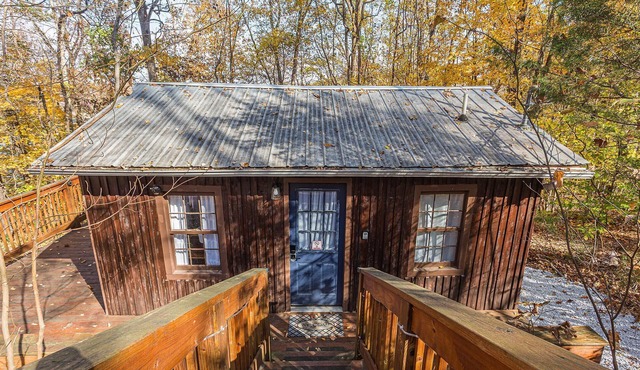 Cozy Cabin - Lake Cumberland - Hot Tub