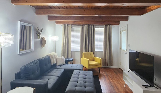 Cozy Duplex Two