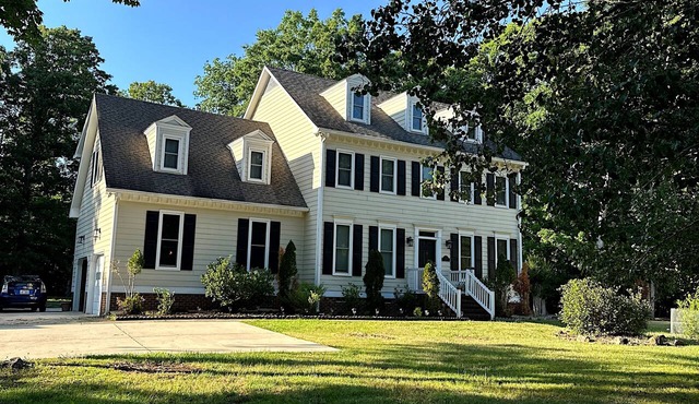 Cozy luxe Durham escape