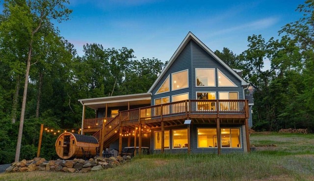 Crescent Ridge - Hot Tub/Sauna/EV Charging & More