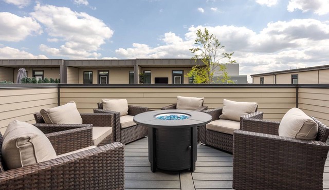 Downtown Luxury | Chatham-Arch BoHo-Style Townhome