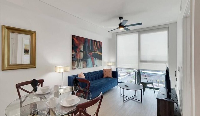 Downtown Phoenix | Roro 1BR nr Metro | Pool & Spa in Phoenix