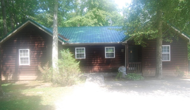 Duplex Cabin A & B (Both Sides) @ LakePointe Resort