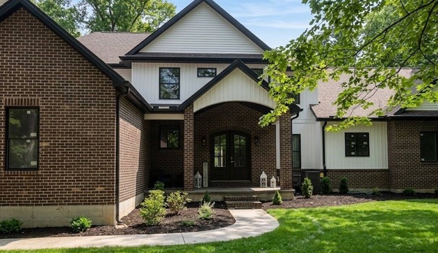 EAST FORK DREAM HOME:PICKLEBALL, INGRND POOL,INDOOR BBALL, GOLF SIM, INDOOR POOL