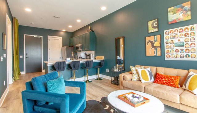 East Nashville Boutique · Rooftop Deck · Sleeps 5