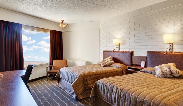 El Rancho Hotel in Williston