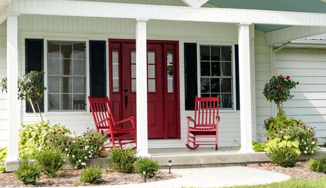 Elegant Cottage Rental for Groups near Greensburg, Kentucky