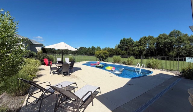 Escape to Your Own Private Oasis In Moyock, NC