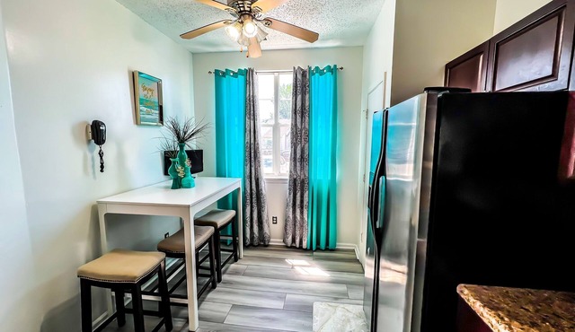 Euphoric 3-Bedroom Townhome Wi-Fi in Virginia Beach