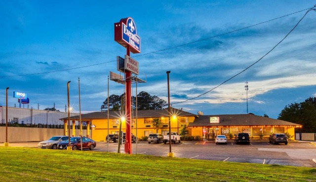 Executive Inn & Suites Marshall, TX in Marshall