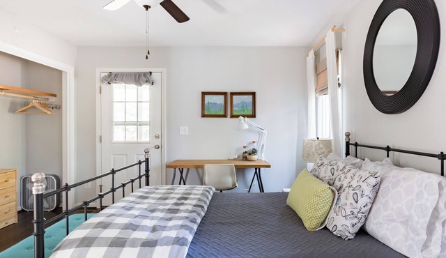 Explore the Woods from a Quiet Apartment near Sierra Nevada in Arden