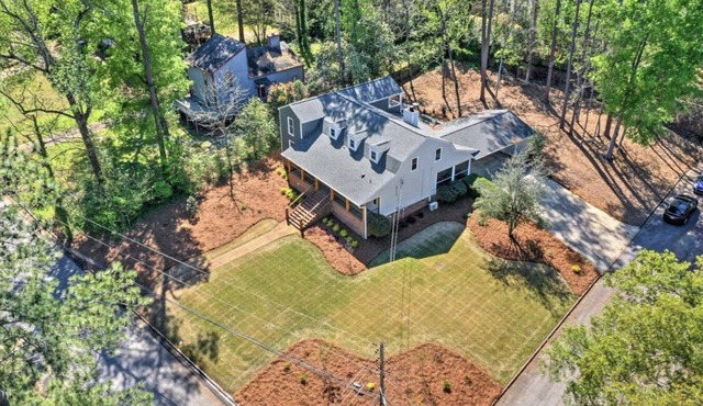 Featured in March 2023 Golf Digest - Within walking distance to Augusta National