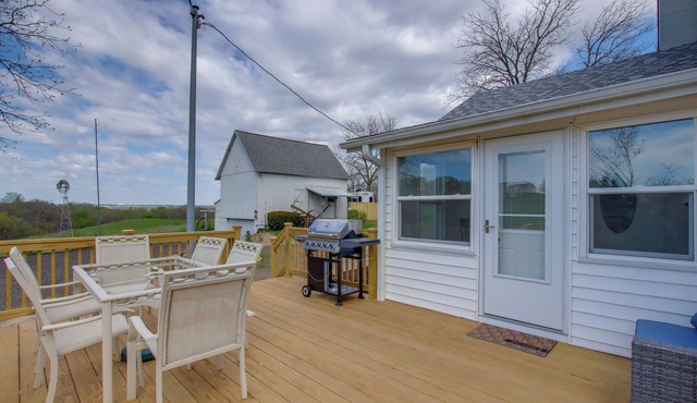 Fire Pit & Amazing Views! 15-Acre Colfax Farmhouse in Colfax