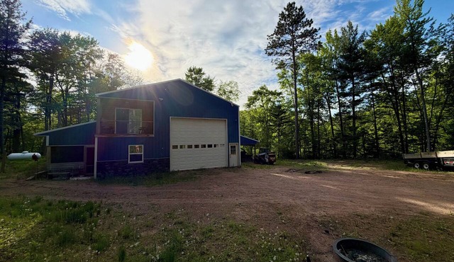 Firefly Lane Barndominium in Webster