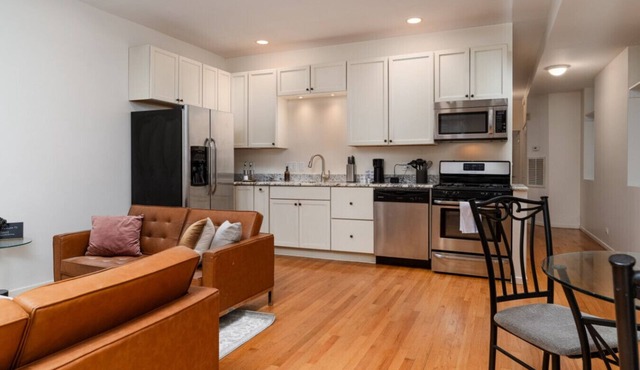 Flexhome Wicker Park 2BR P2