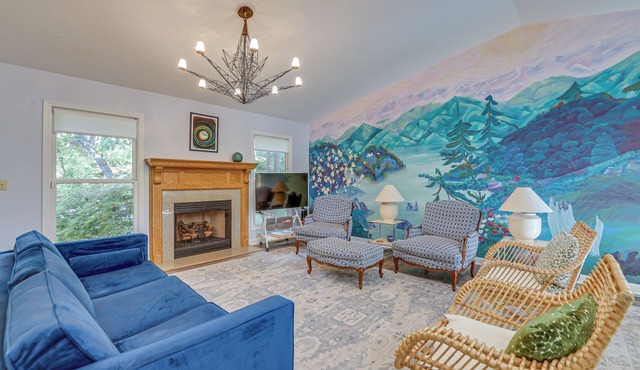 Forest-View Gem on Vaughn Creek < 1 Mi to Dtwn! in Tryon