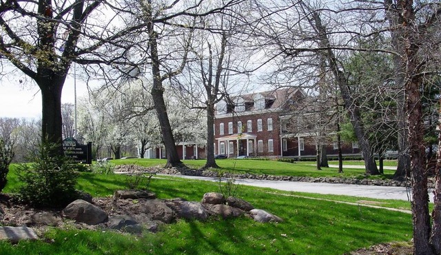 Fort Harrison State Park Inn
