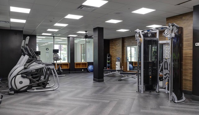 Four Points by Sheraton St. Catharines Niagara Suites in Thorold