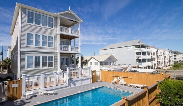 Gone Coastal OF Duplex with Salt Water Pool-Watch Fireworks from the Deck!