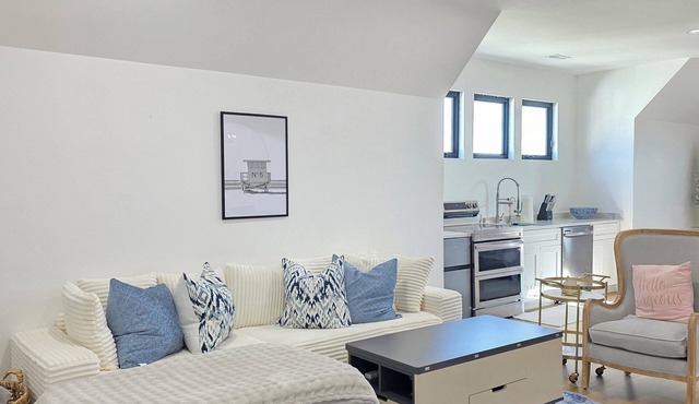 Grand Studio in Waukee in Waukee