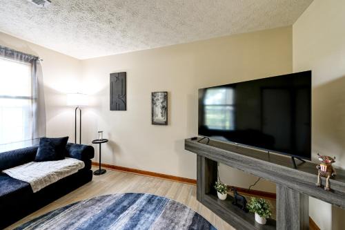 Great for Families! Richmond Townhome w/Patio