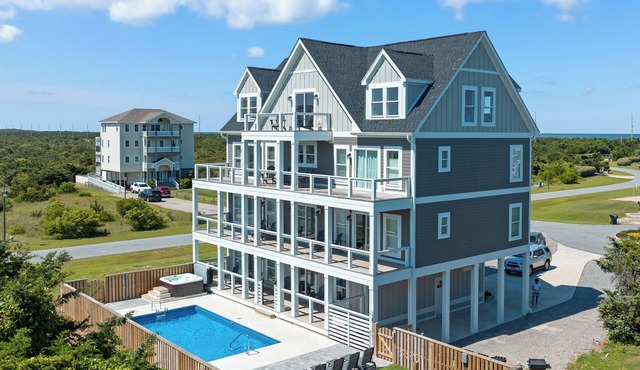 Grey Pearl Villa: Ocean Views | Pool | Game Room