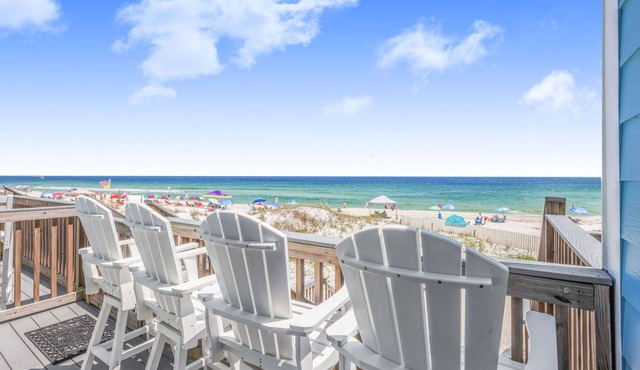 Gulf-Front - steps to the beach - 3 bed/3 bath = Free Parking in Orange Beach