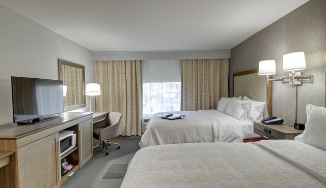 Hampton Inn & Suites Springfield/Downtown in Springfield