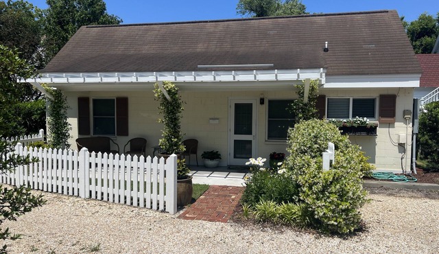 Heart of Historic Beaufort - 129 Craven Street 300 feet from Beaufort Waterfront