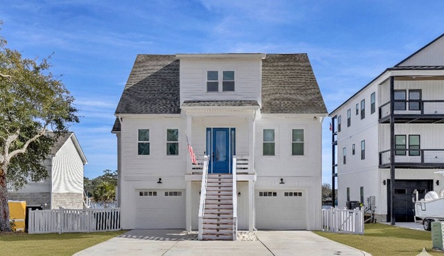 Heaven's Waterfront Retreat | Located in Sneads Ferry