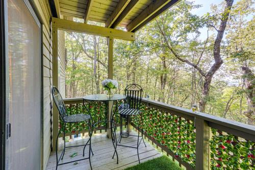 Hike, Fish & Golf: Condo 5 Mi to Ozone Falls!