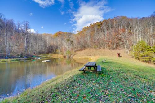 Hike & Picnic at Group Getaway in Rosedale!
